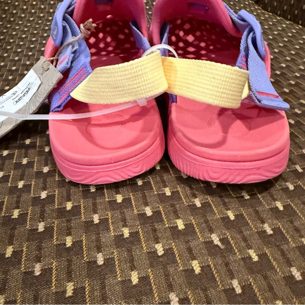 Chaco Chillos Rose Pink Yellow and Purple Clogs, size 5 NWT